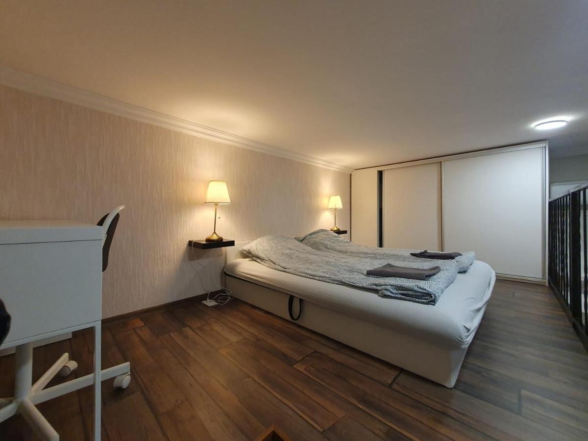 Madam With Ac And The Central Location Budapest Exterior photo